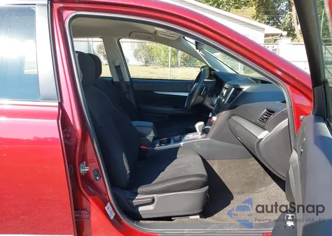 2014 Subaru Outback 2.5I z USA, uszkodzony, nr VIN 4S4BRCAC5E3324099